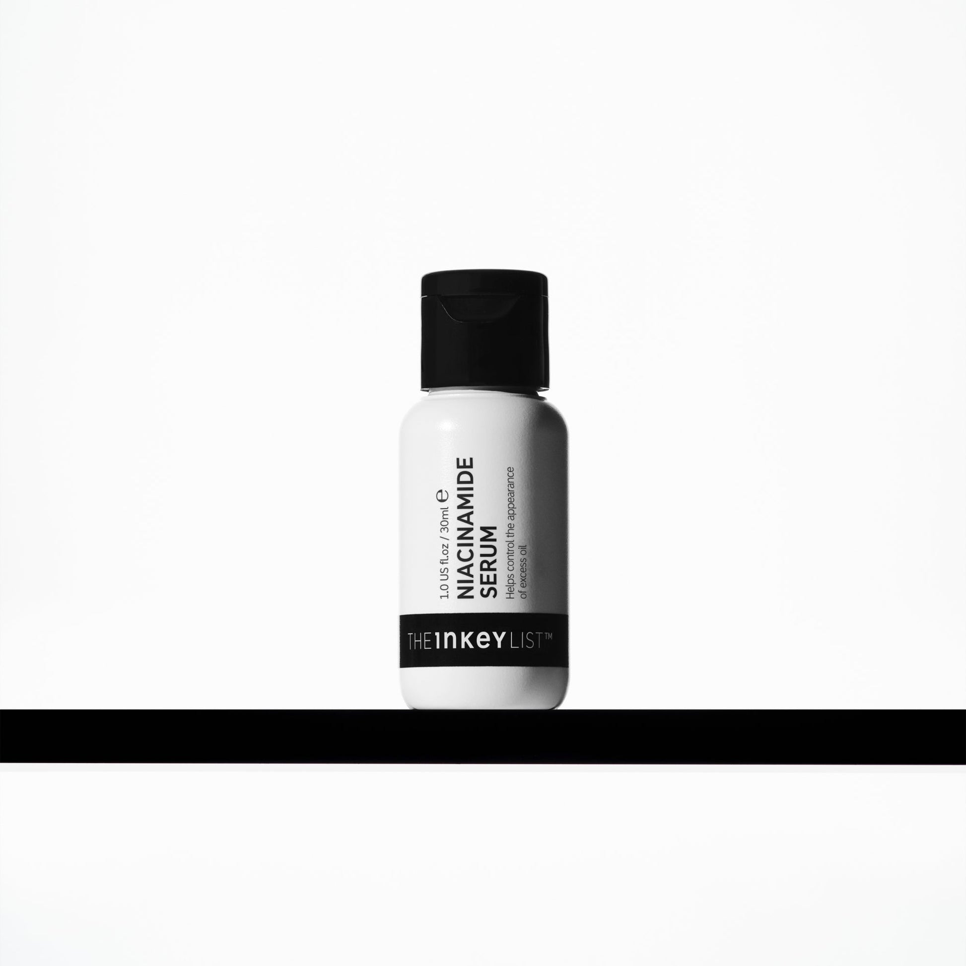10-niacinamide-serum-q9 DTC-Top15_Amends_NiacinamideHero.jpg
