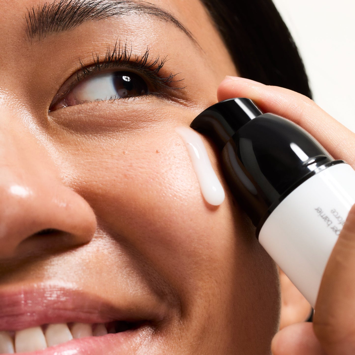 ectoin-hydro-barrier-serum-j3 Ectoin-Globals_Texture-bottle.jpg