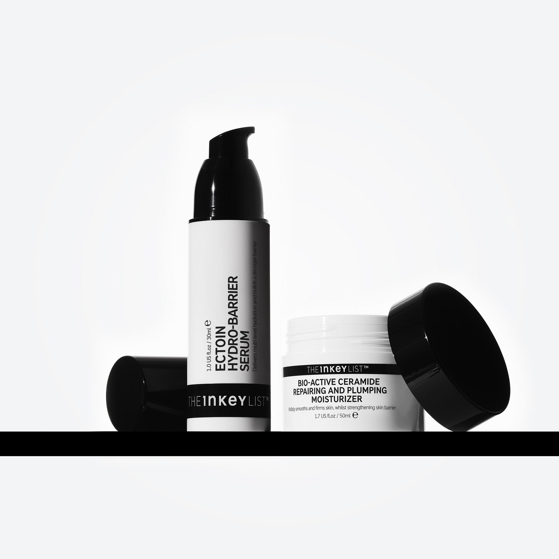 skin-barrier-repair-duo-l3 Hero_38716fb6-2743-4acf-8b39-ee63aaf60dd7.png