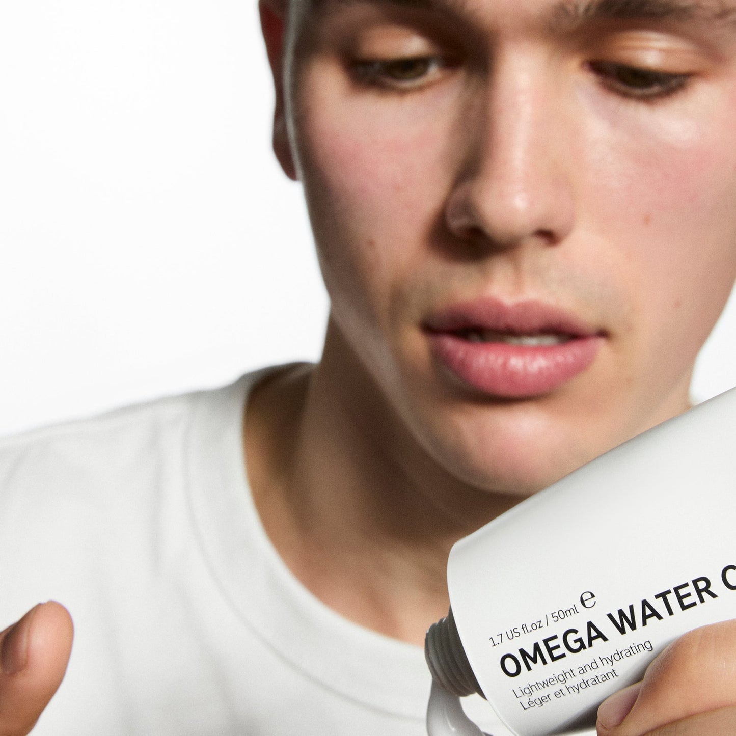 supersize-omega-water-cream-100ml-x6 Omega100_Model_2000x2000_62065fcd-8c1b-4831-aefc-6f05325600fd.jpg