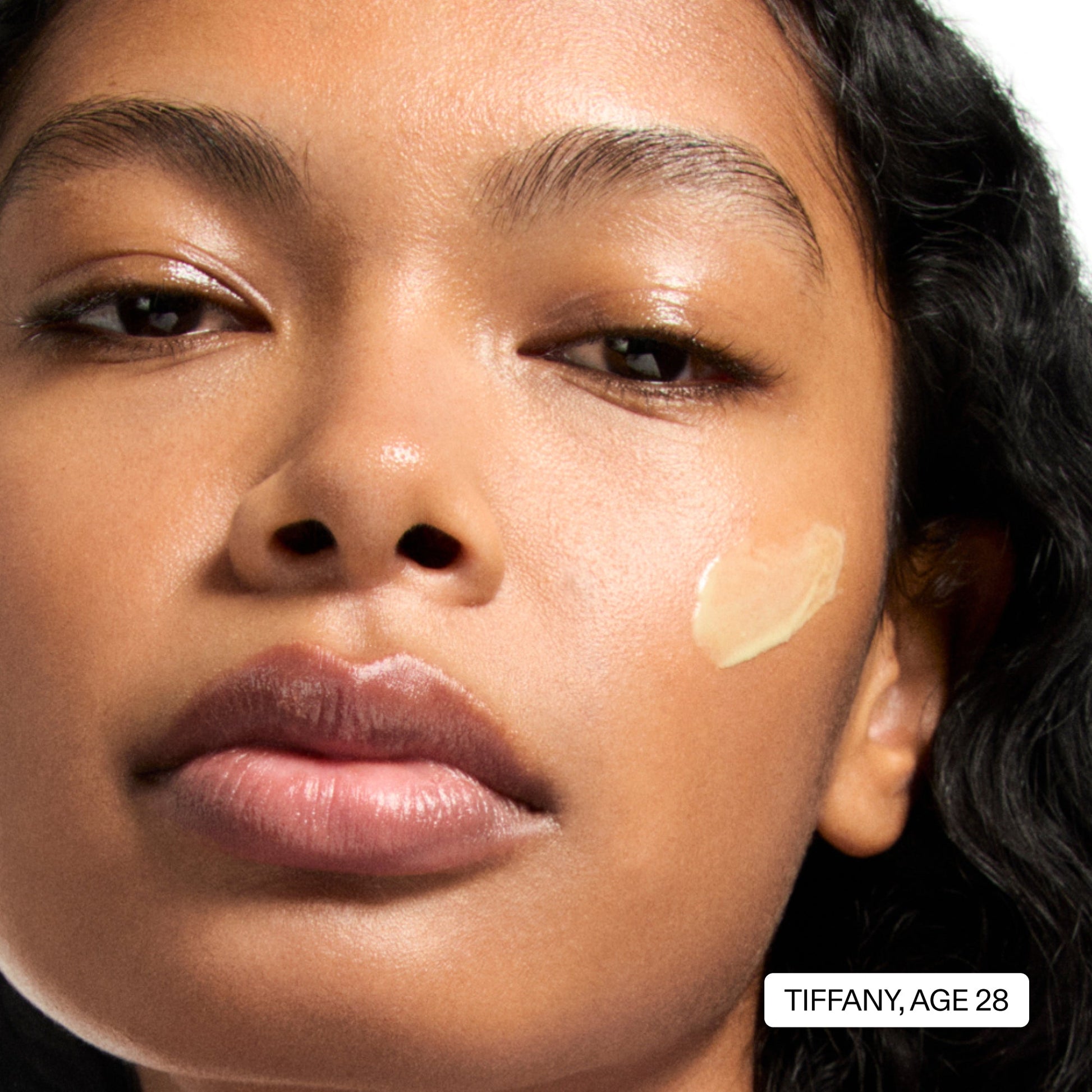 starter-retinol-serum-o2 StarterRetinol_Model2_2000x2000_fa44e5e2-09cd-4121-9780-08a9debd7d88.jpg