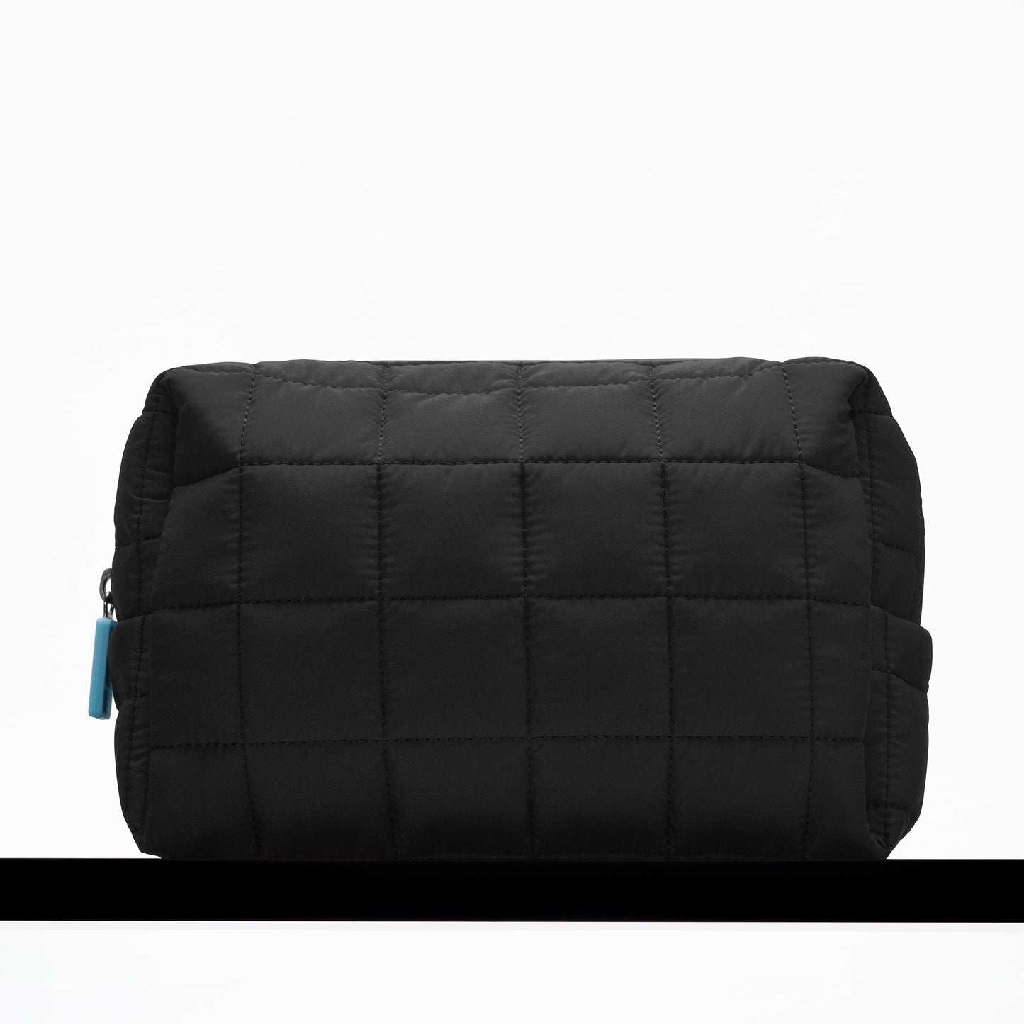 the-inkey-list-washbag-f7 washbag-hydration-04.jpg